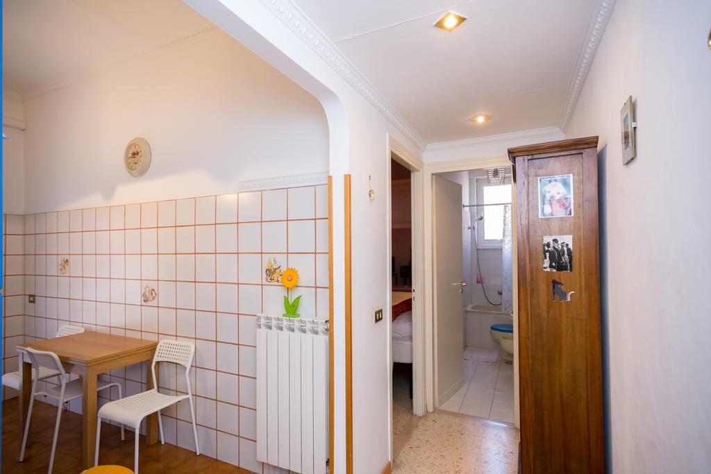 Romantic Ciclamini House Luaran gambar