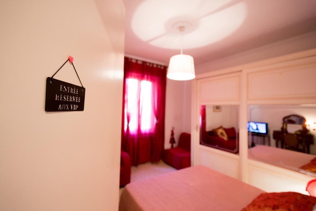 Romantic Ciclamini House Luaran gambar